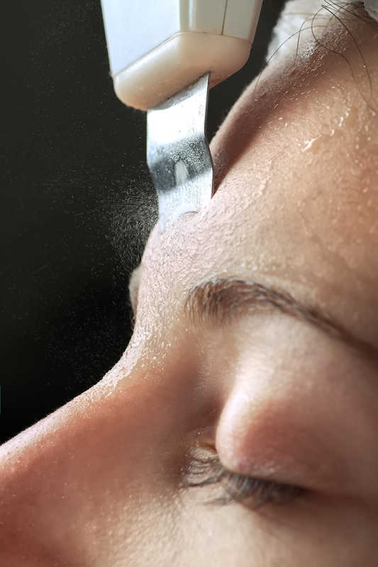 Ultrasonic Scrubber Blackhead Remover